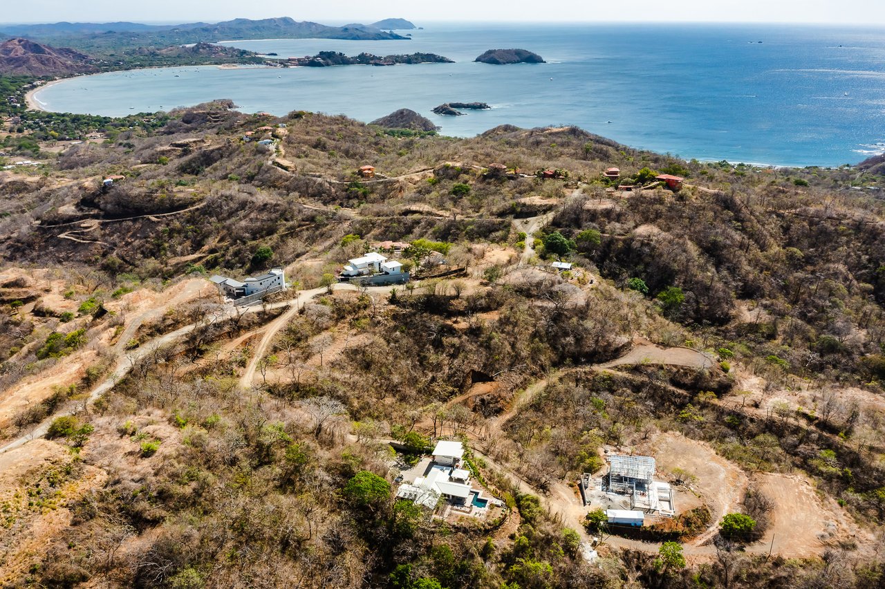 Casa Arcadia | Ocean-View Home with Two Income-Producing Studios