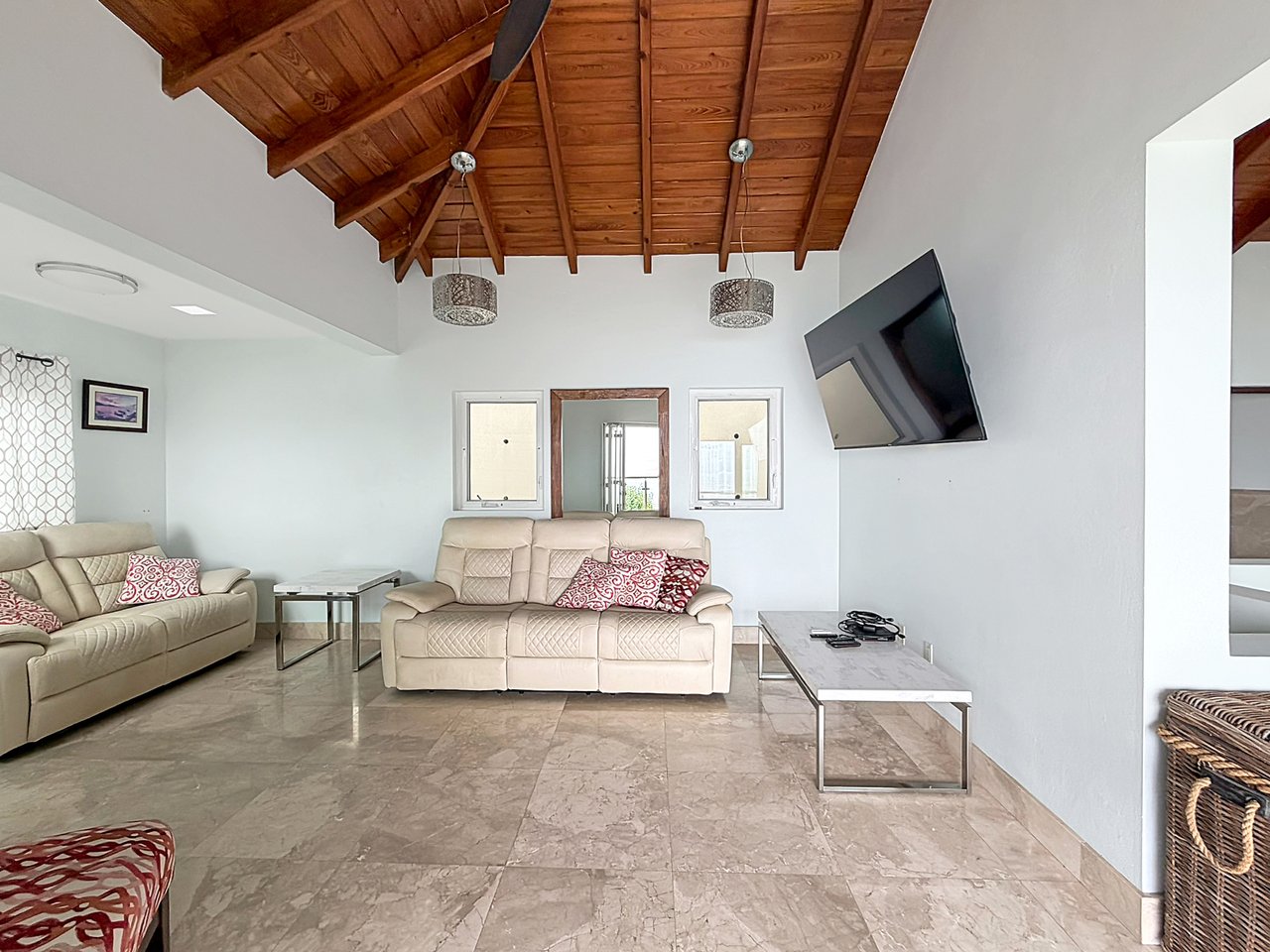 676 Trunk Bay 2 Bedroom Home