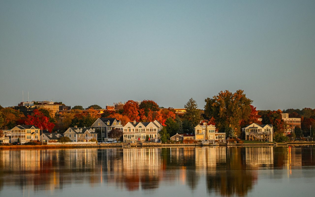 5 Incredible Mantoloking Luxury Waterfront Homes from The Clayton Signature Collection