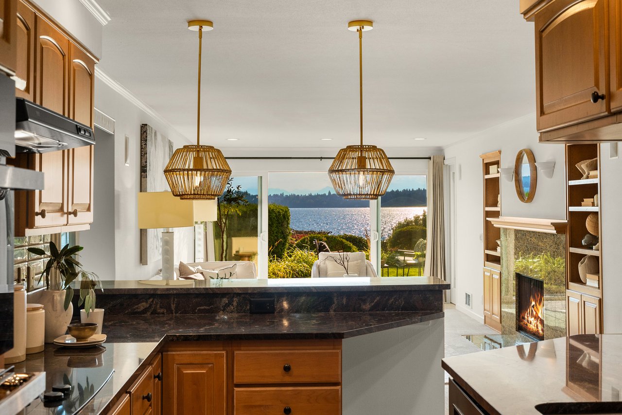 6620 Lake Washington Boulevard NE Unit: 101