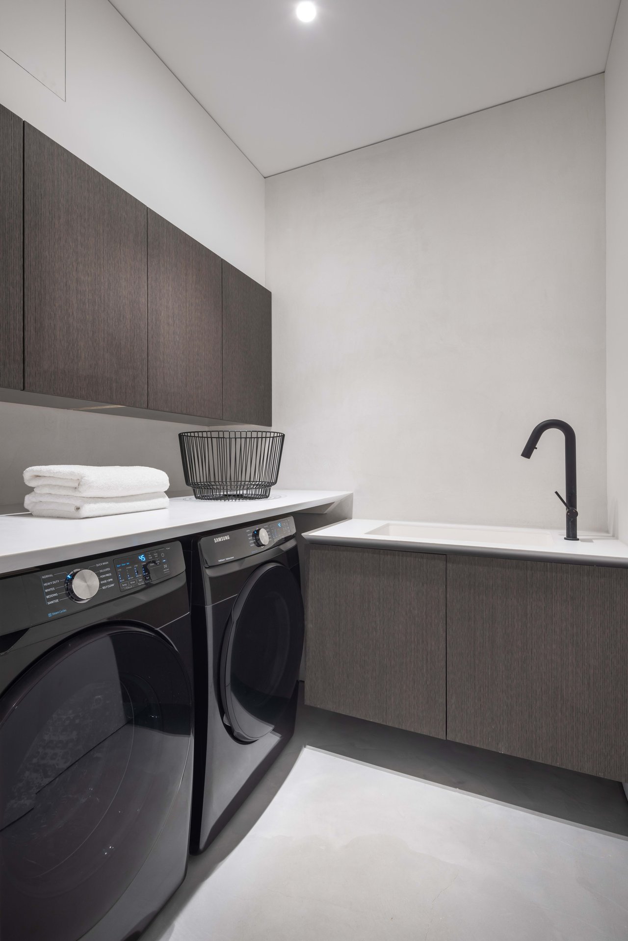 Warm Minimalism Meets Timeless Modern Design