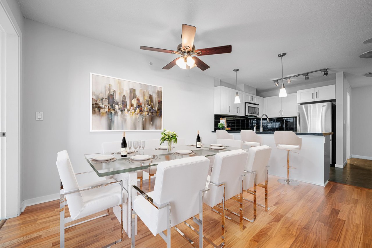 909-2133 Douglas Rd
