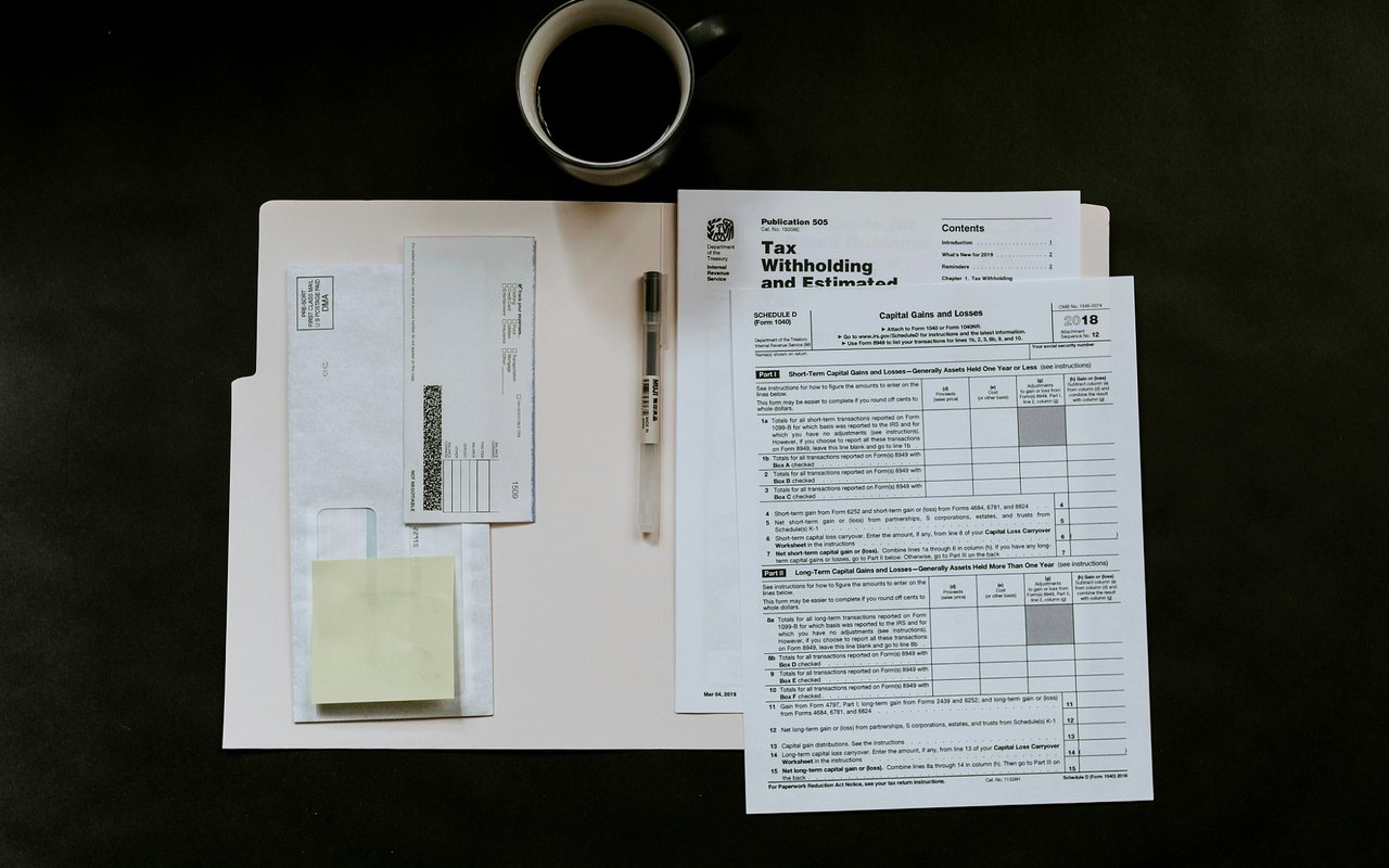 What Does Homeowners Insurance Cover? Beginner's Guide