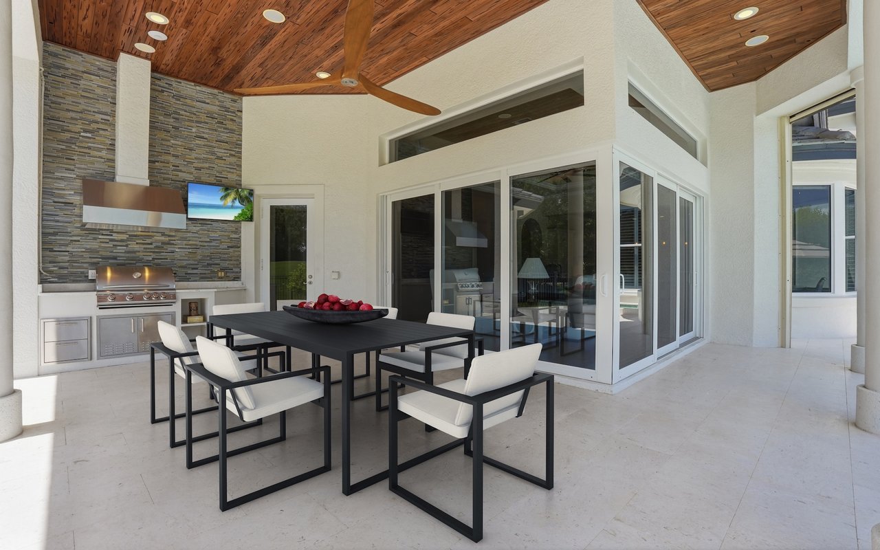 9340 Vittoria Ct