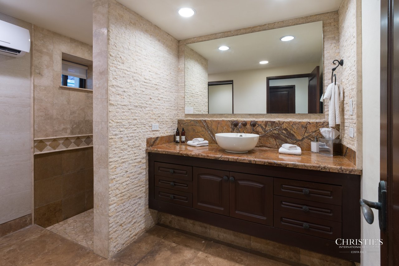 Casa Playa Bonita | Beachfront Luxury Estate in Playa Flamingo