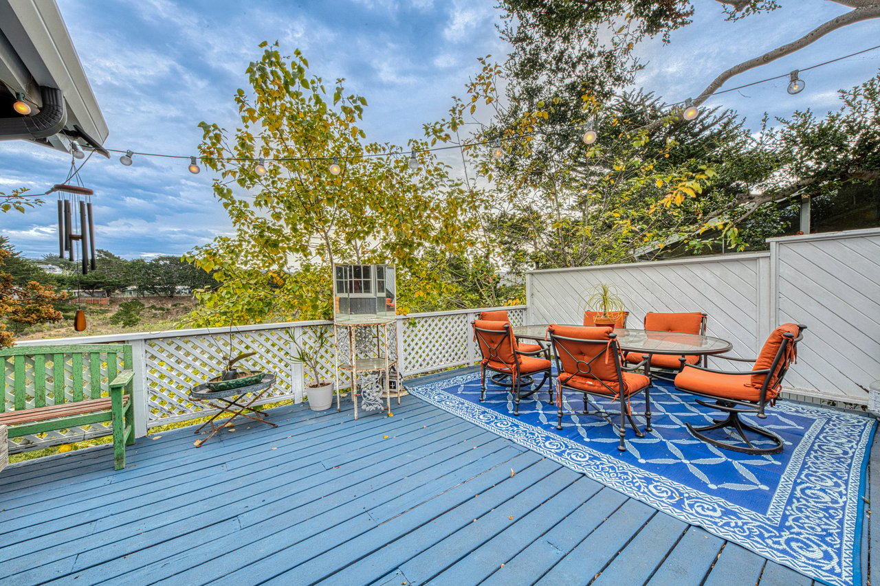 26085 Carmel Hills DR , CARMEL, CA 93923