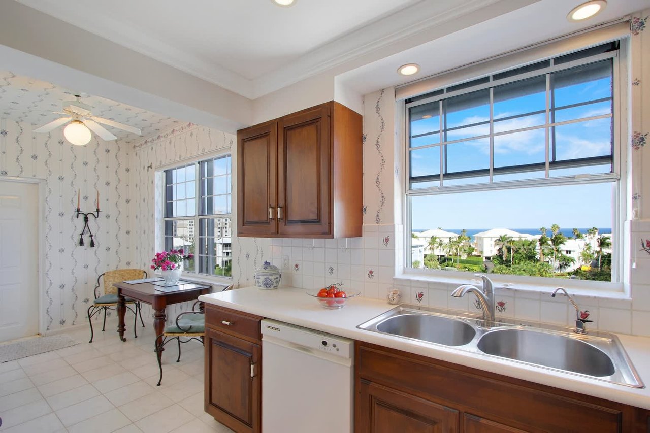 2150 S Ocean Blvd #7-J
