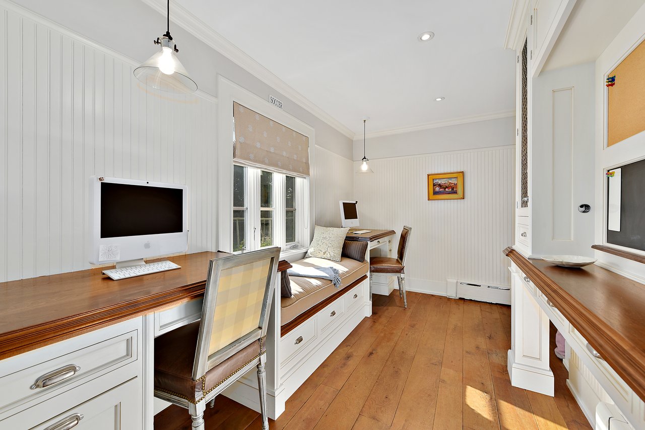 16 Whippoorwill Road