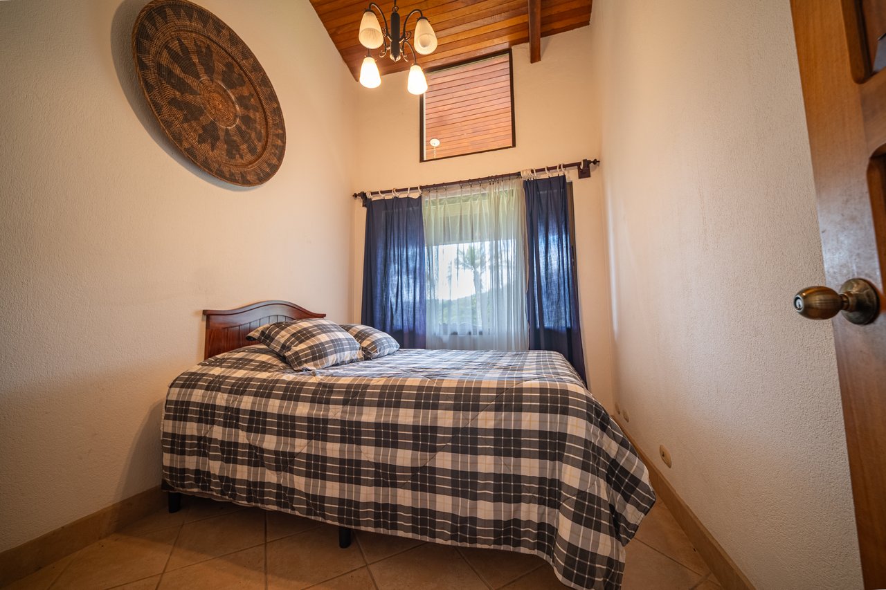 Rio Chiquito Ranch & Villas | 143-Hectare Ranch Estate with Villas, Forest & Full Infrastructure in Tilarán, Costa Rica