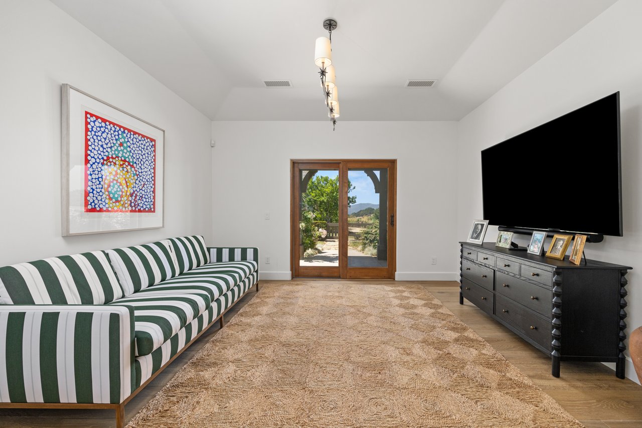 Regency Hills Estate