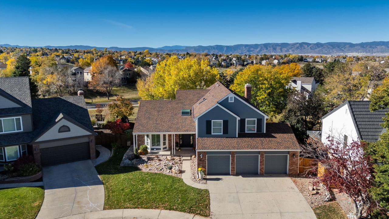 9047 Mountain Laurel Way