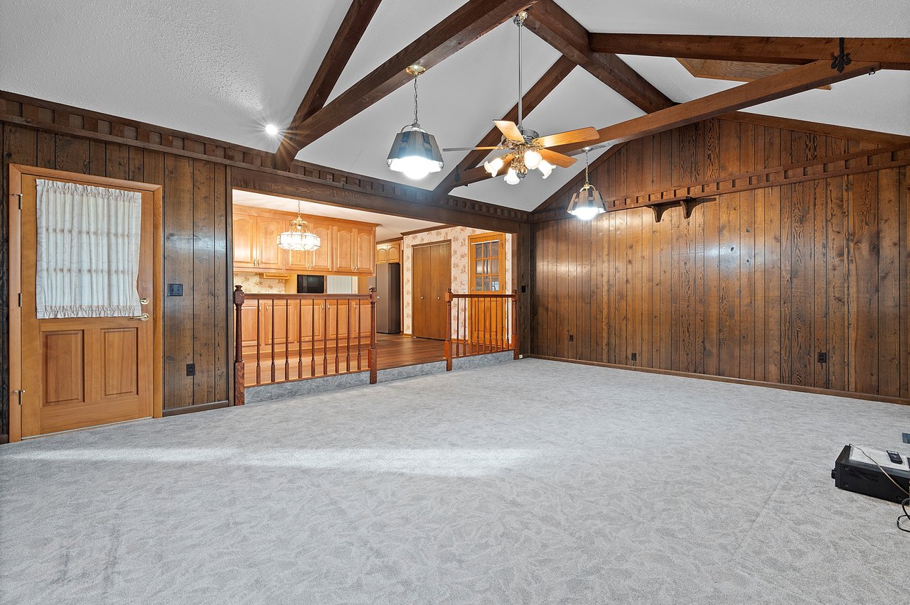 Huntsville Gem: Vintage Charm & Mountain Views
