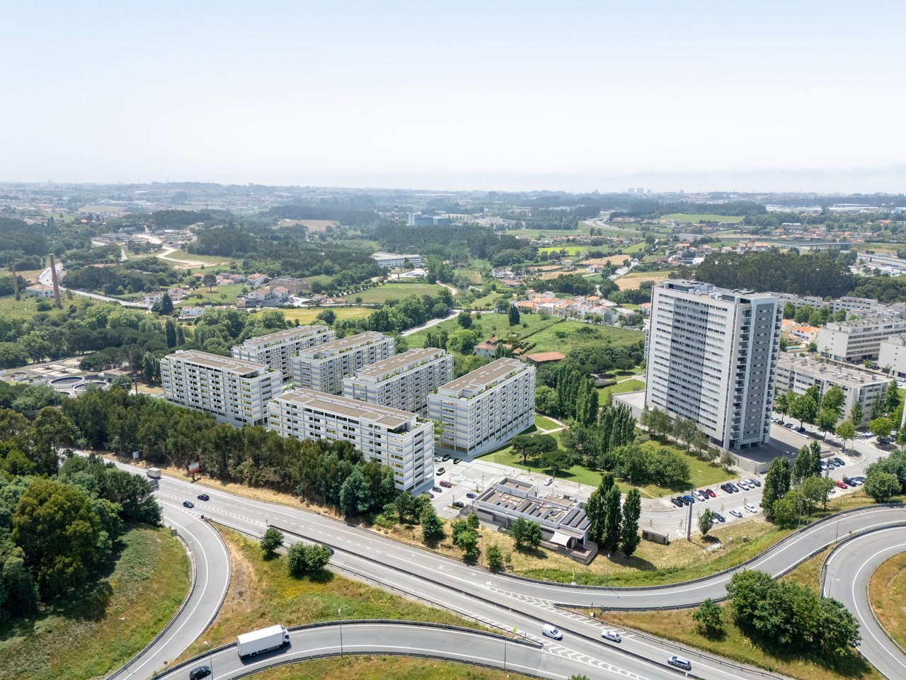 Distinguished Three-Bedroom Apartment in Maia, Porto