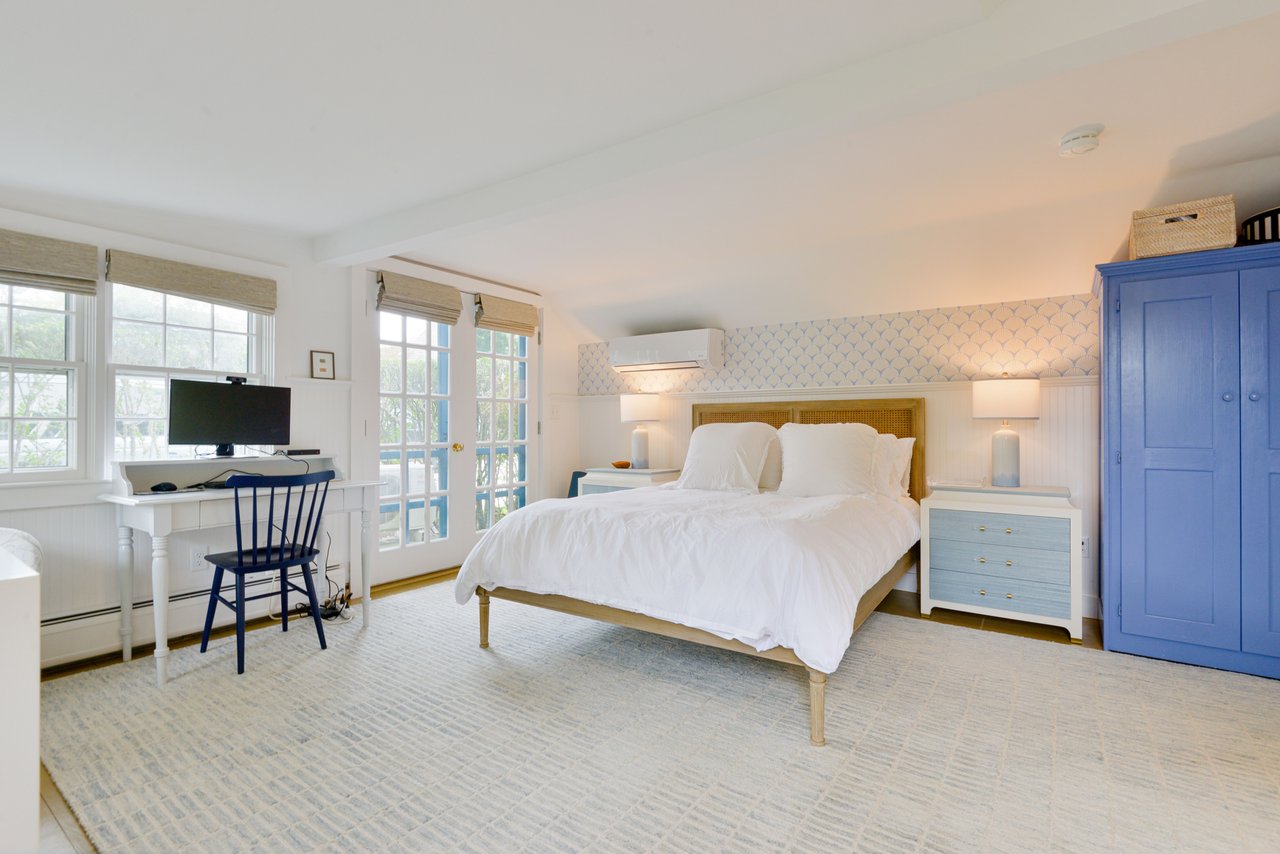 18 West Sankaty Road