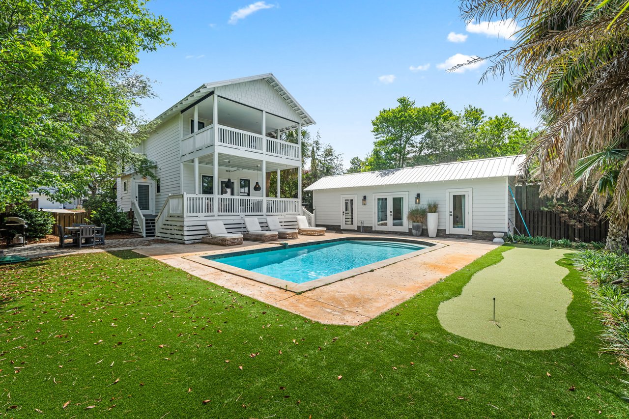 111 Crescent Road