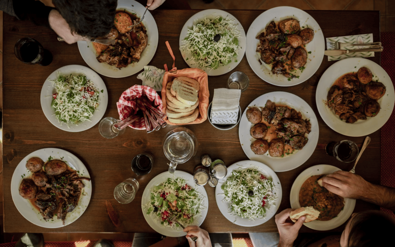 How to Host a Staged Dinner Party That Sells the Lifestyle