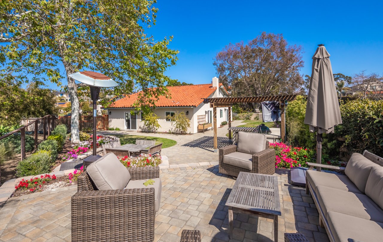 1002 Guildford Ct