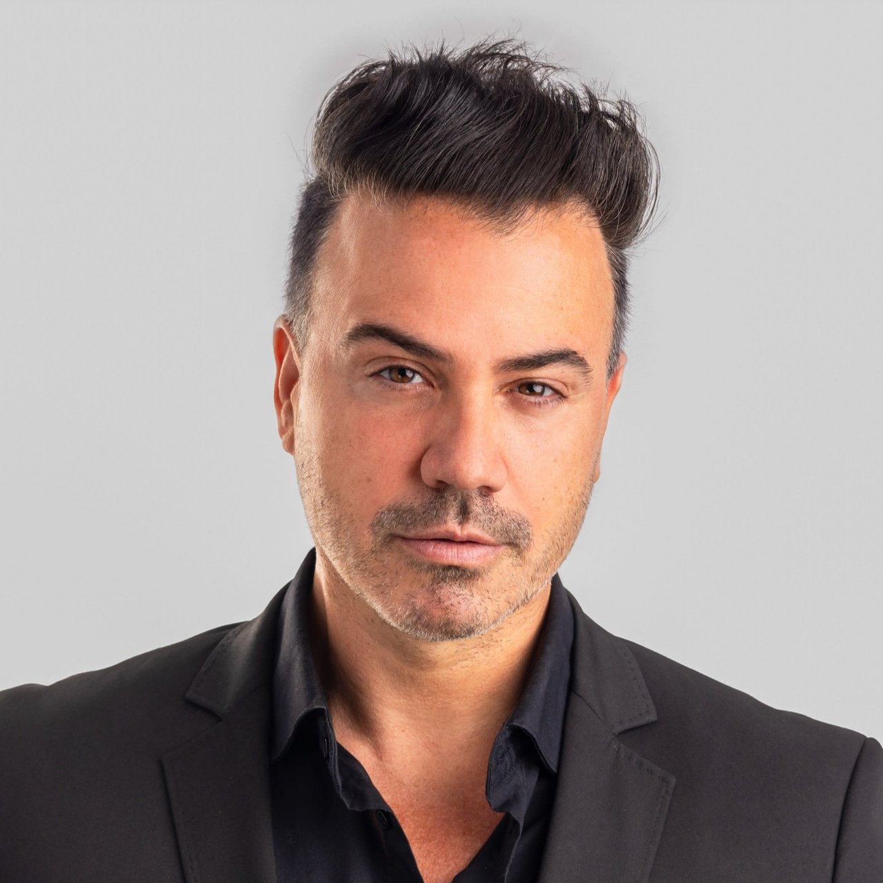 Russell Schneiderman New York, NY Real Estate Agent Headshot