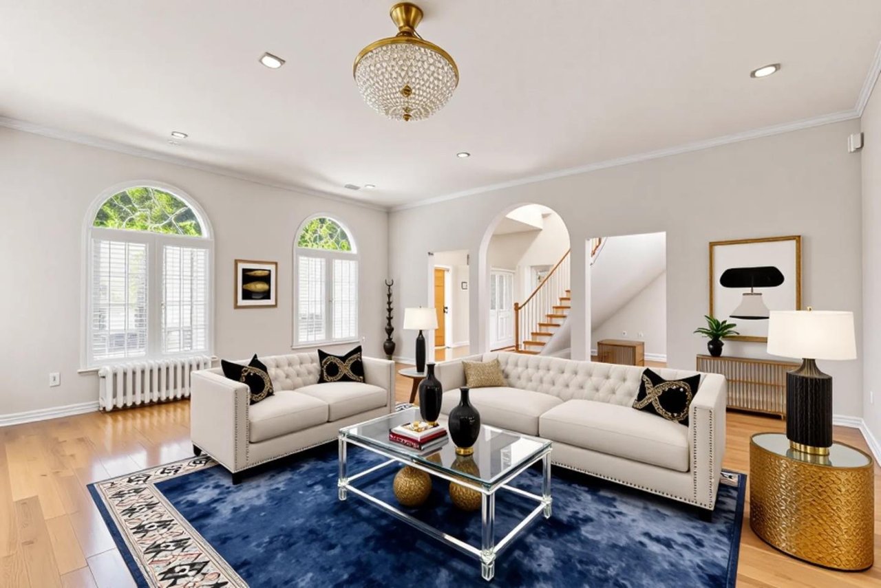 14210 Berry Hill Ct