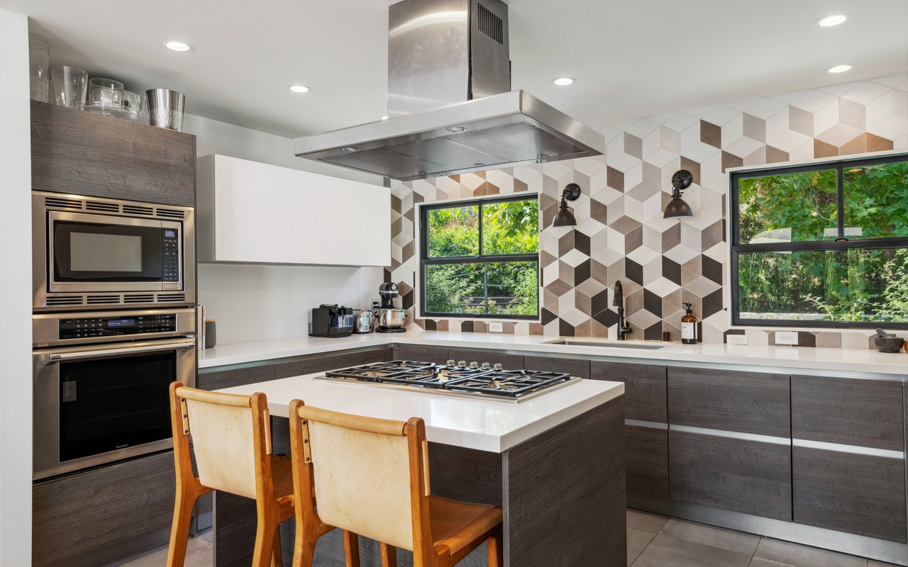 Resort-Style Malibu Oasis