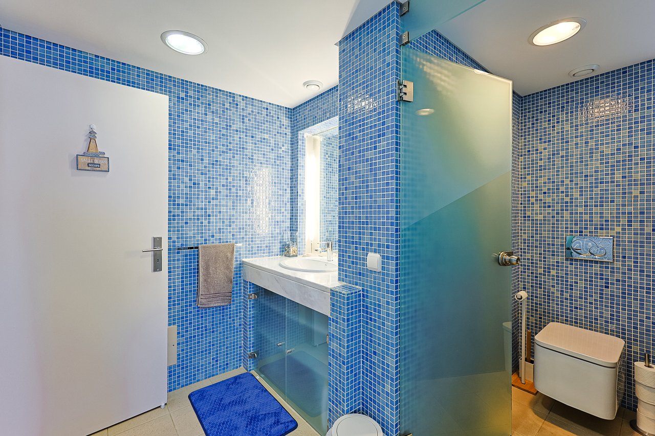 Exclusive 4,000 m² Estate in Azeitão with Tennis Court, Spa & Approved Development Project