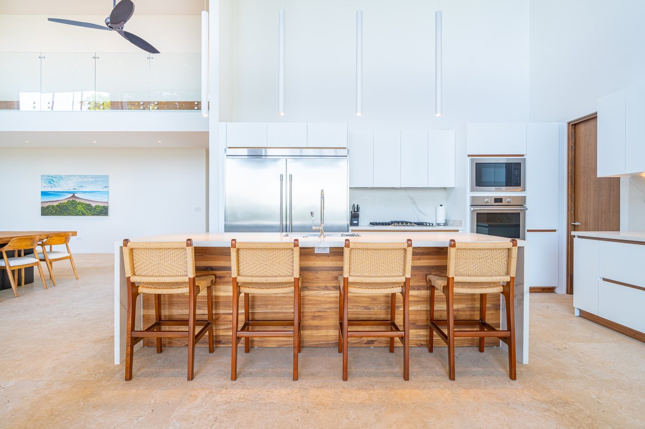 Casa Colibri — Protected Whale's Tail Views From a Private 3-Home Ridge Enclave | Uvita