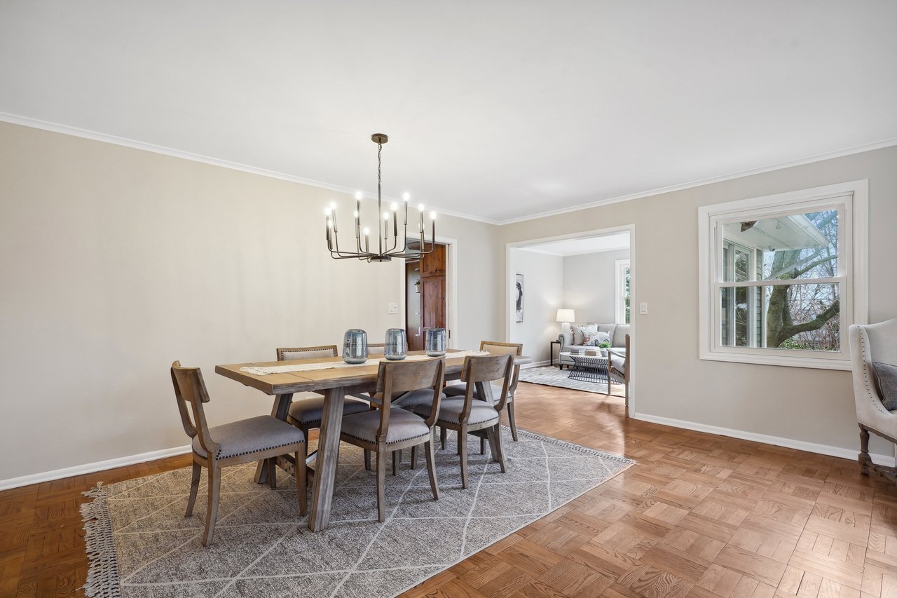 31 Glenside Dr