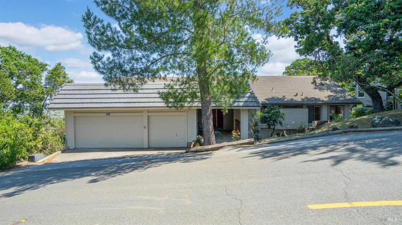 125 Cerro Crest