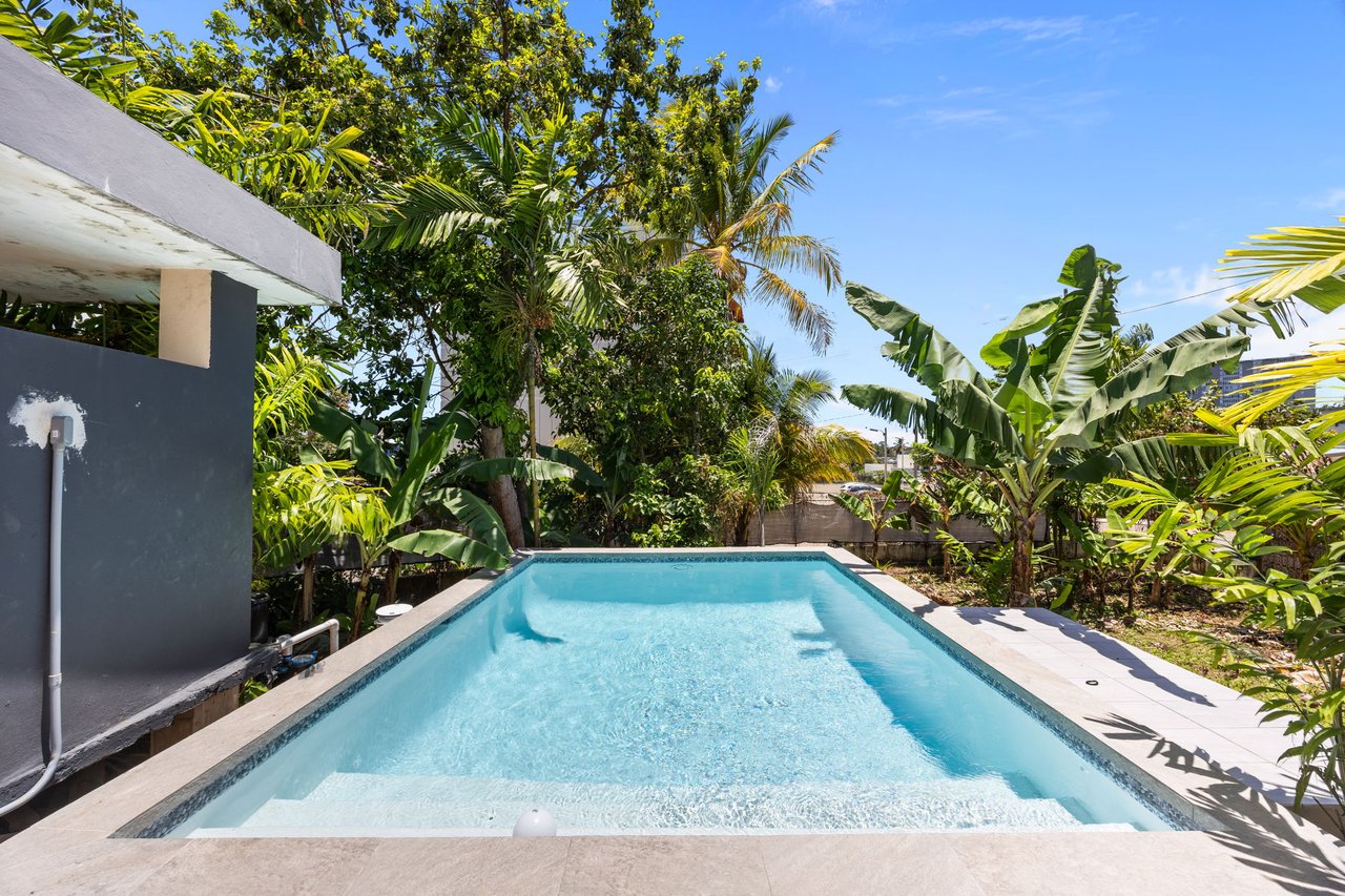 Income-Producing Multifamily with Pool Minutes from SJU Airport