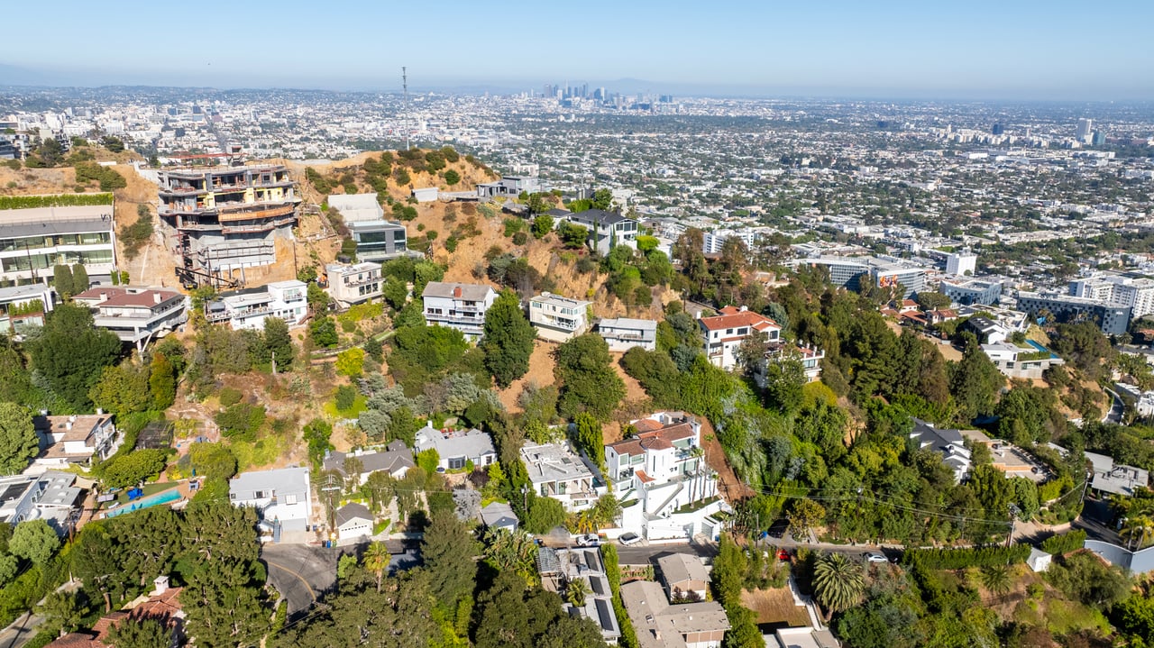 1516 Forest Knoll Dr, Sunset Strip