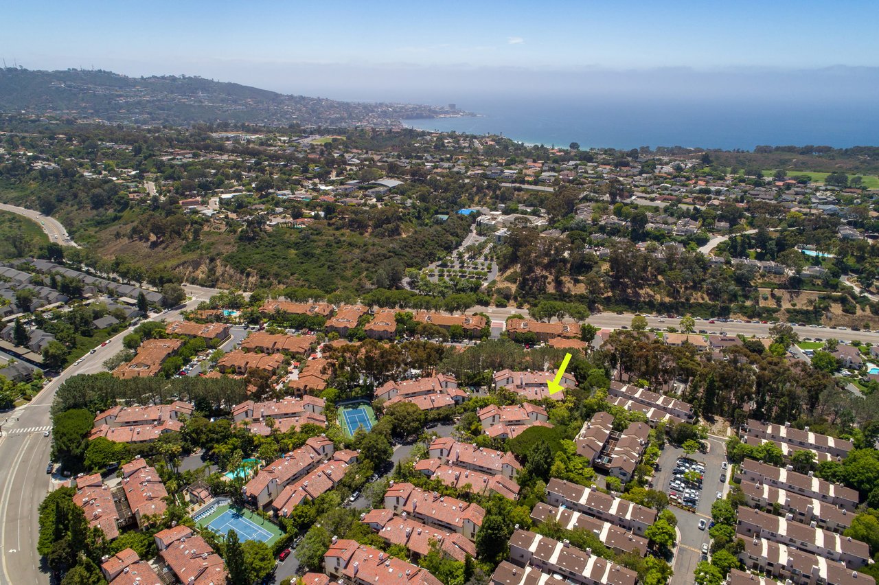 8649 Villa La Jolla Unit 4 | La Jolla