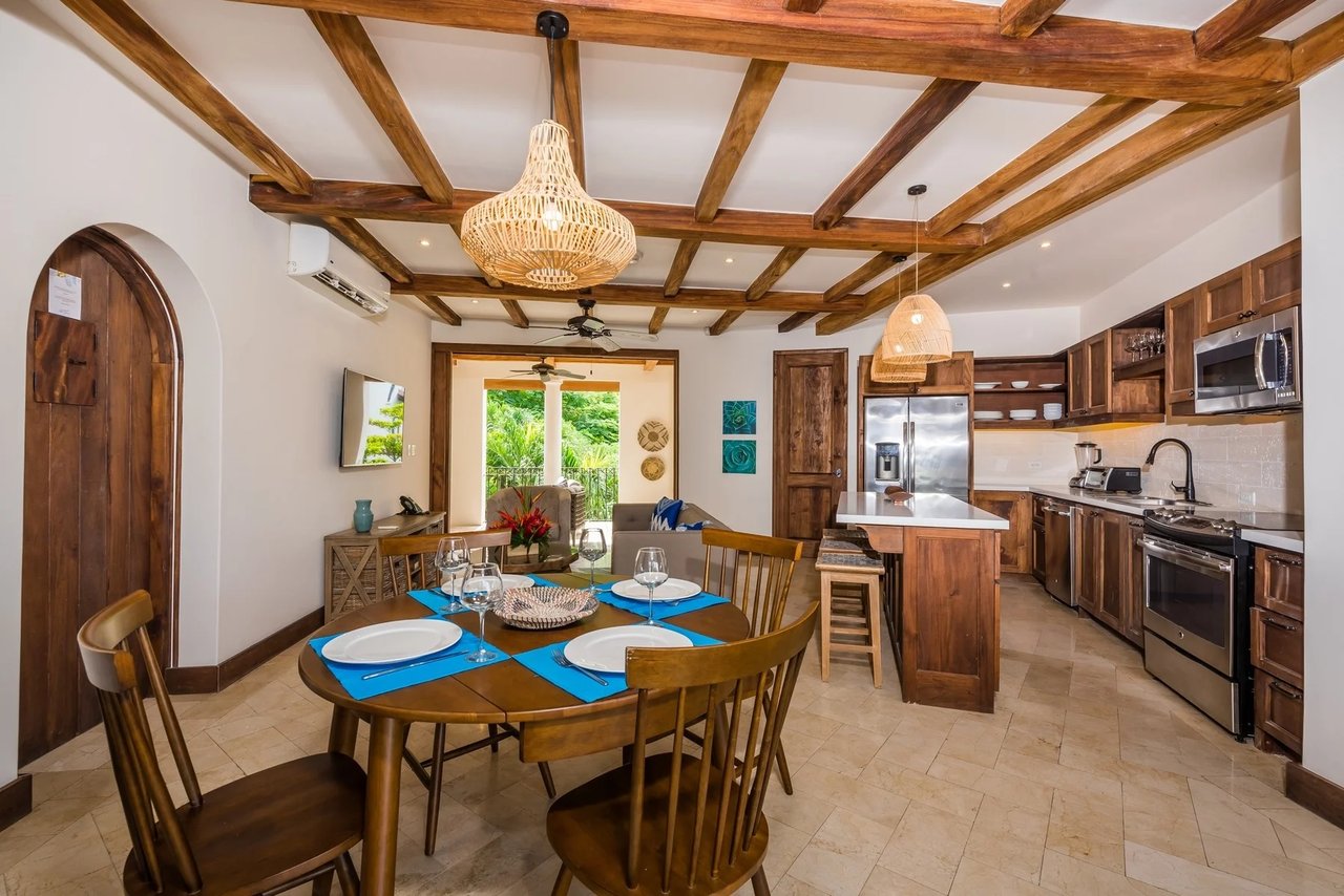Four Balcony Turnkey Flat, Flamingo, Guanacaste