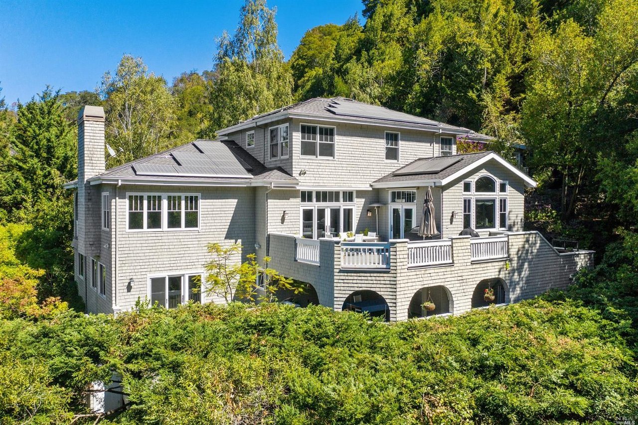 54 Terrace Avenue