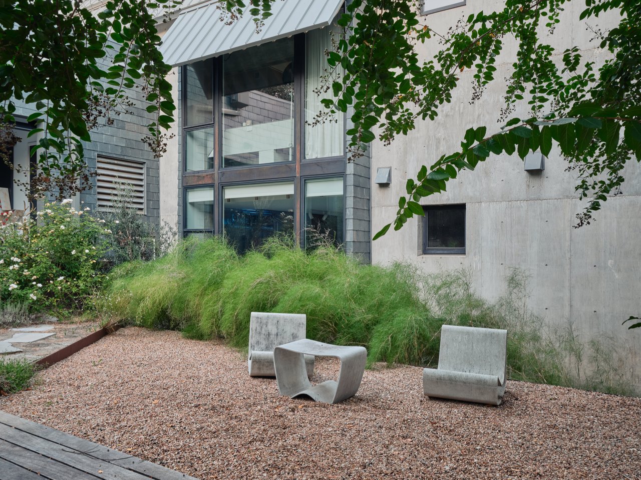 STRATFORD HILLS ARCHITECTURAL LANDMARK