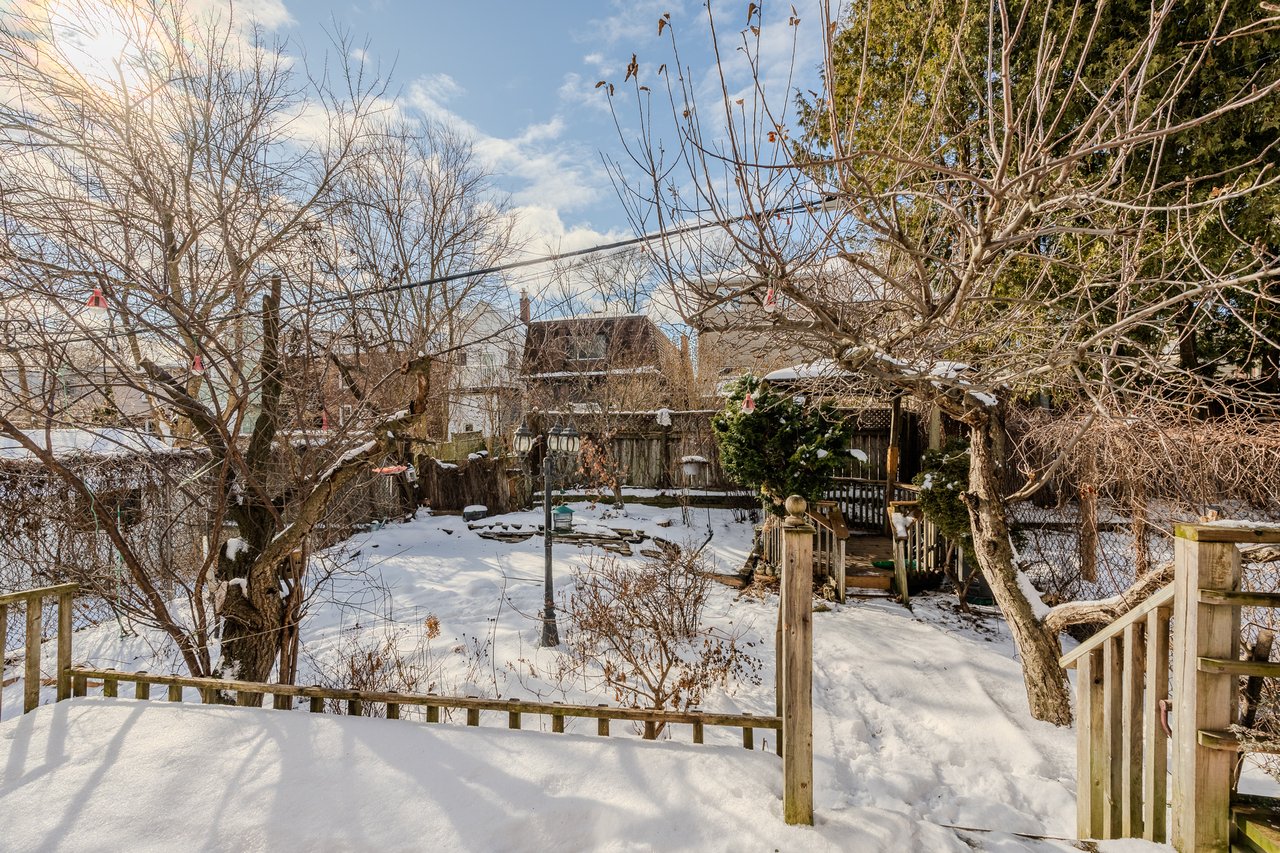 84 Glenside Ave