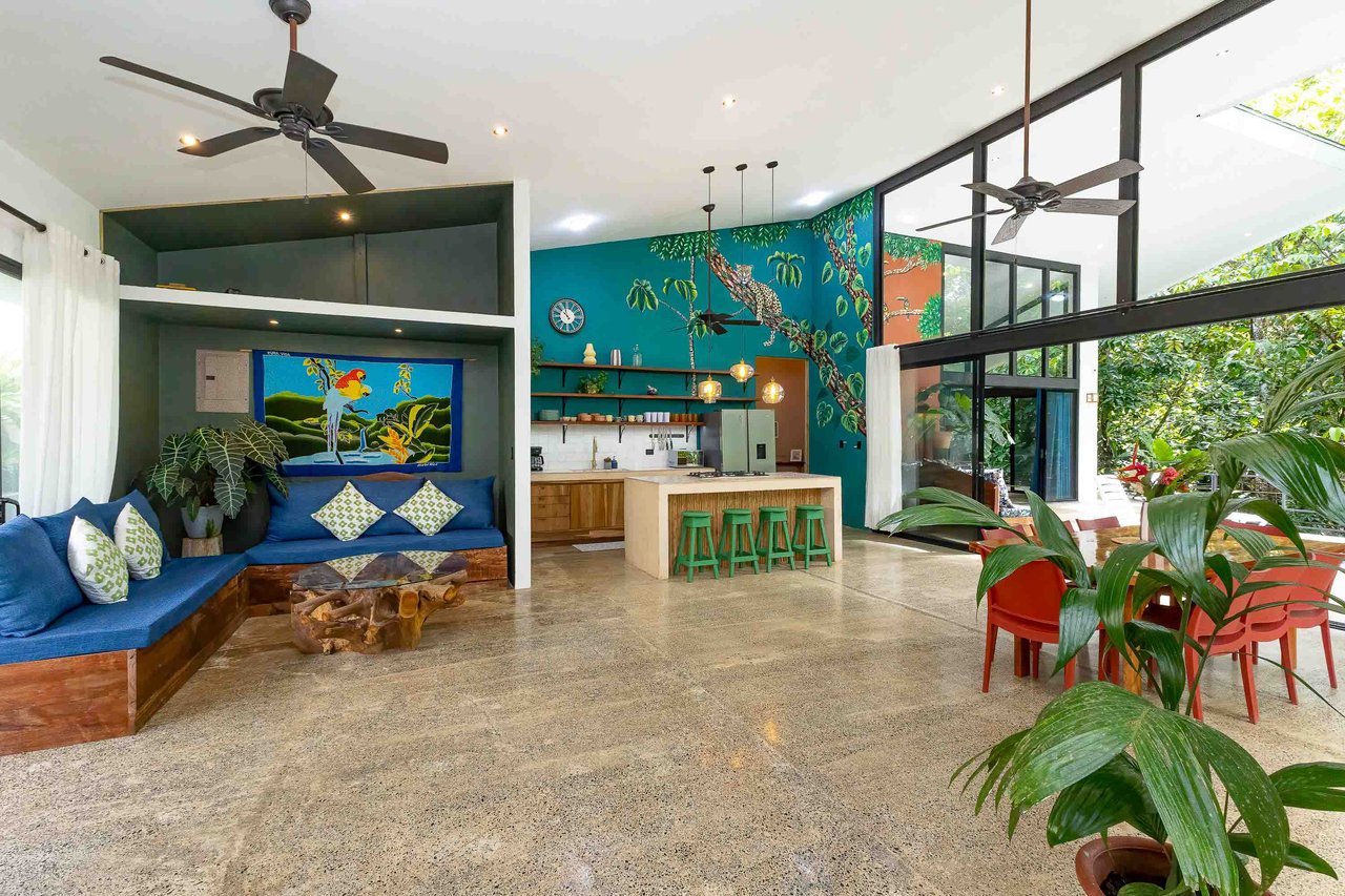 Furnished and Turnkey Home Rainforest Villa with Pool and Creek