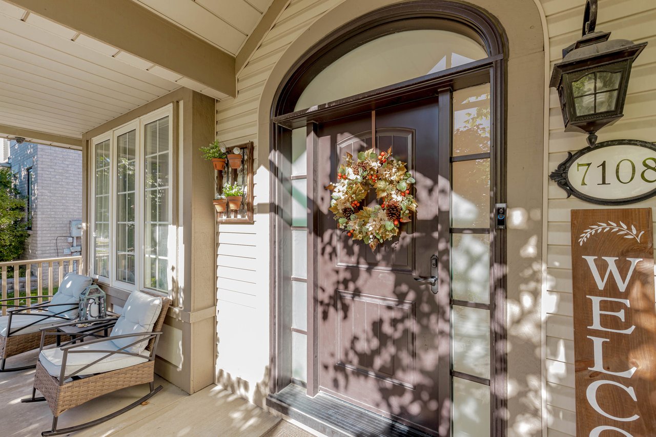 7108 Gablehurst Crescent