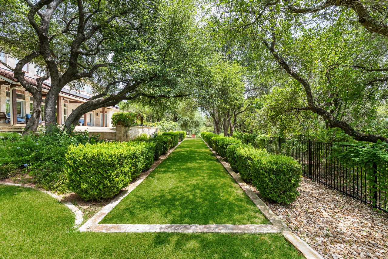 Estates of Barton Creek