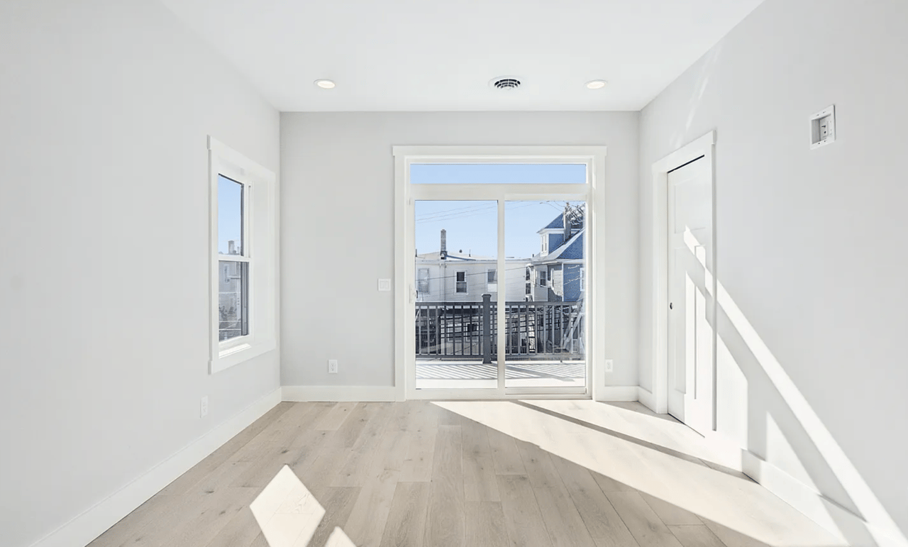 39 S Annapolis Ave #A