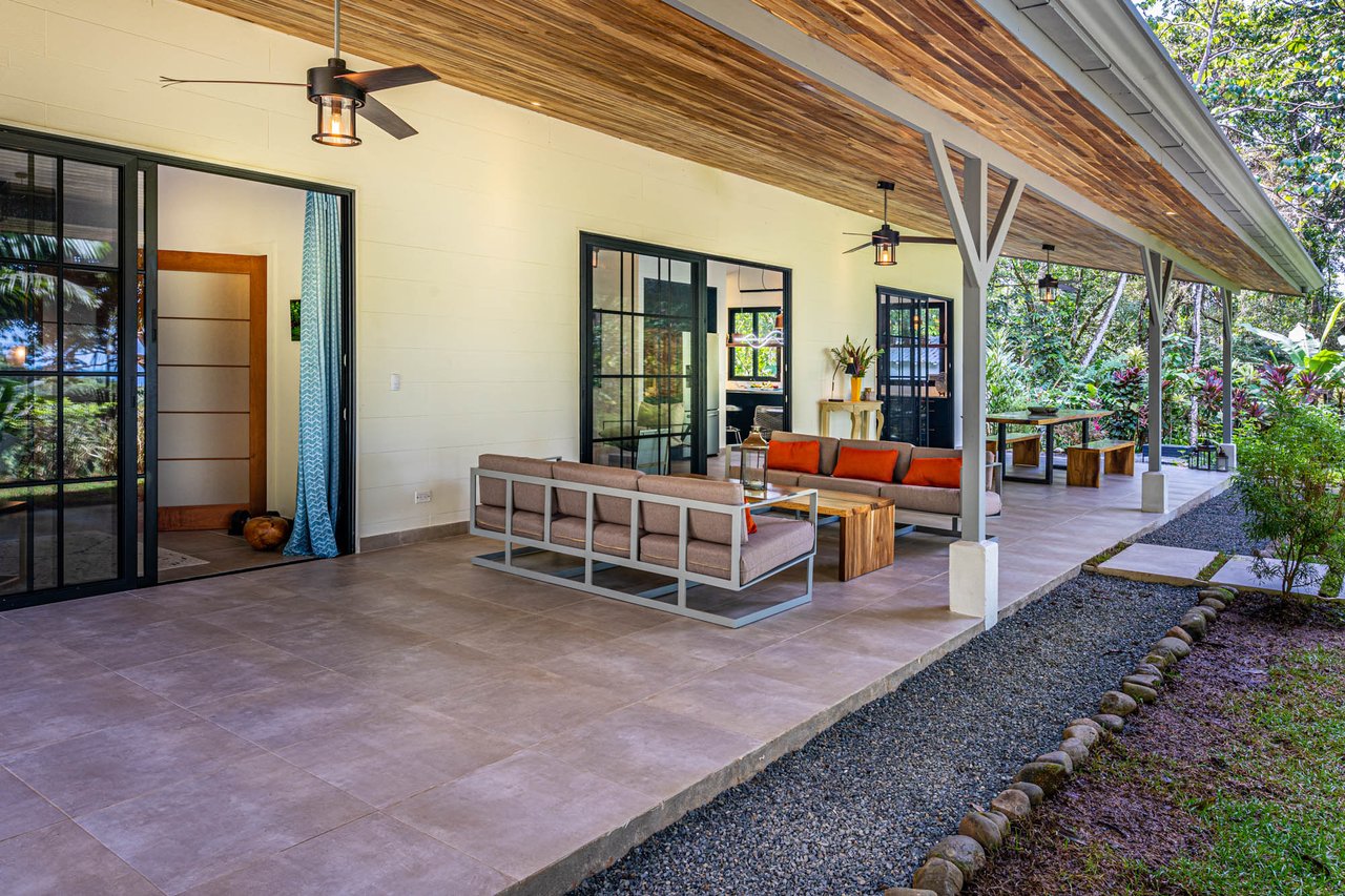 5 Bedroom Family Compound Turn Key and Fantastic Rental Potential