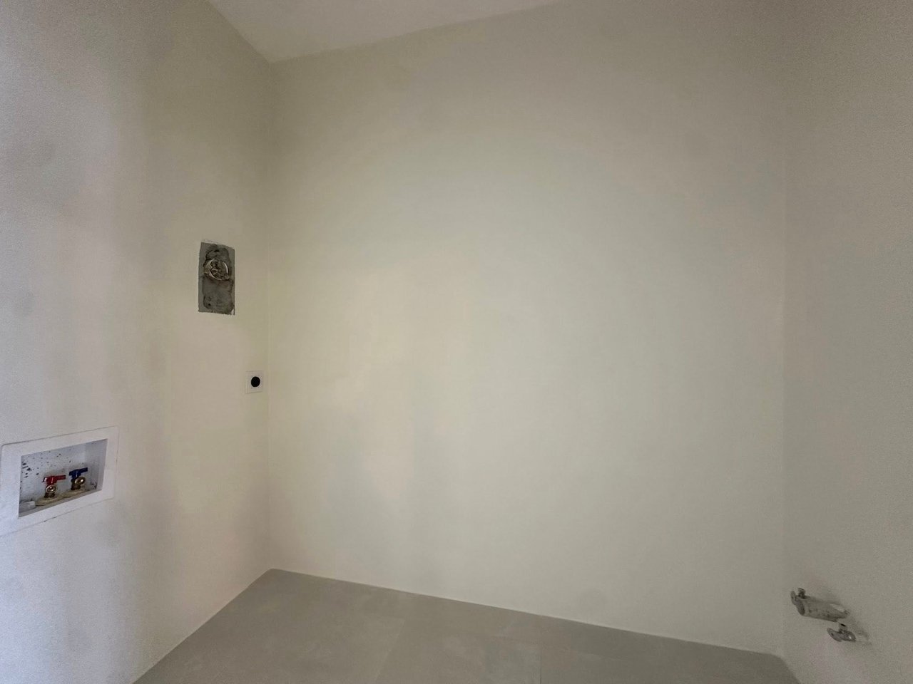 1056 George's Northside 2 Bedroom Apartment