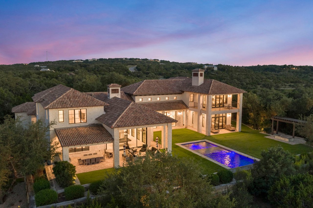 The Estate on Indian Bluff
