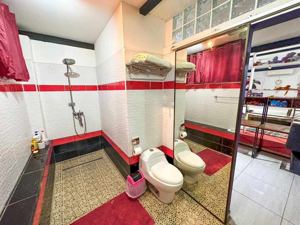 Ojochal Property for Sale – Cabins, Restaurant & 3-Bed Home