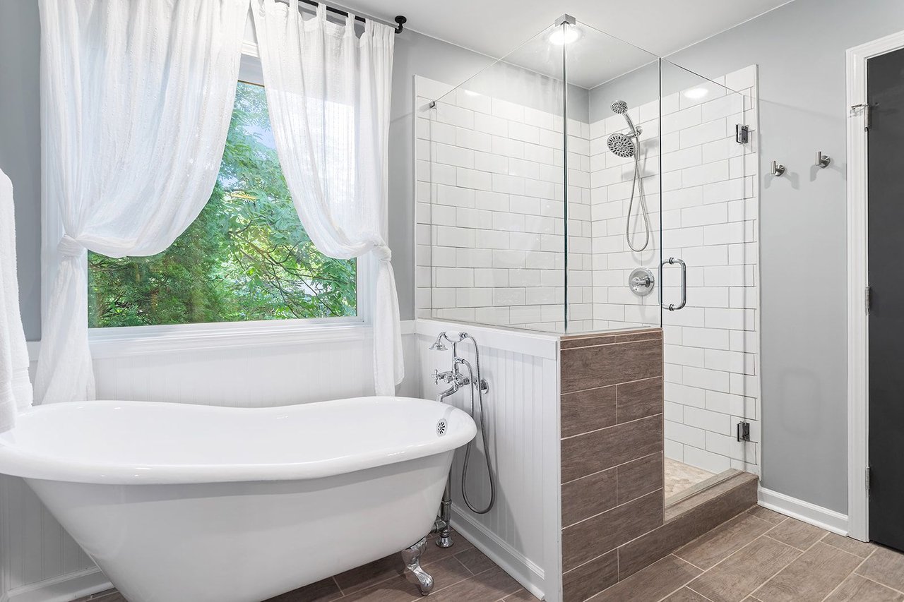 Charm, Comfort & Convenience | 256 Birch Street in Hapeville