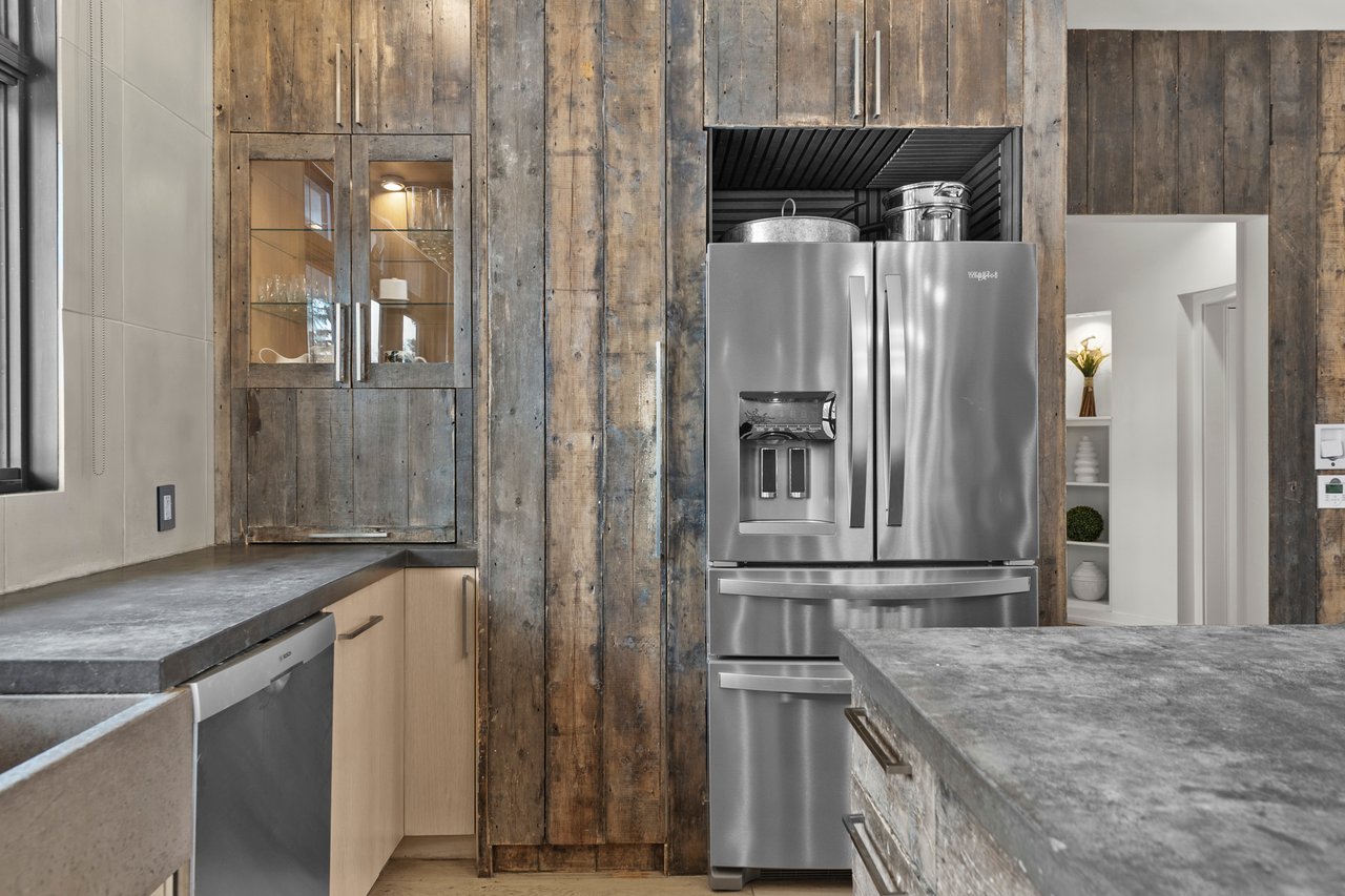 19 Bearspaw Summit Rise