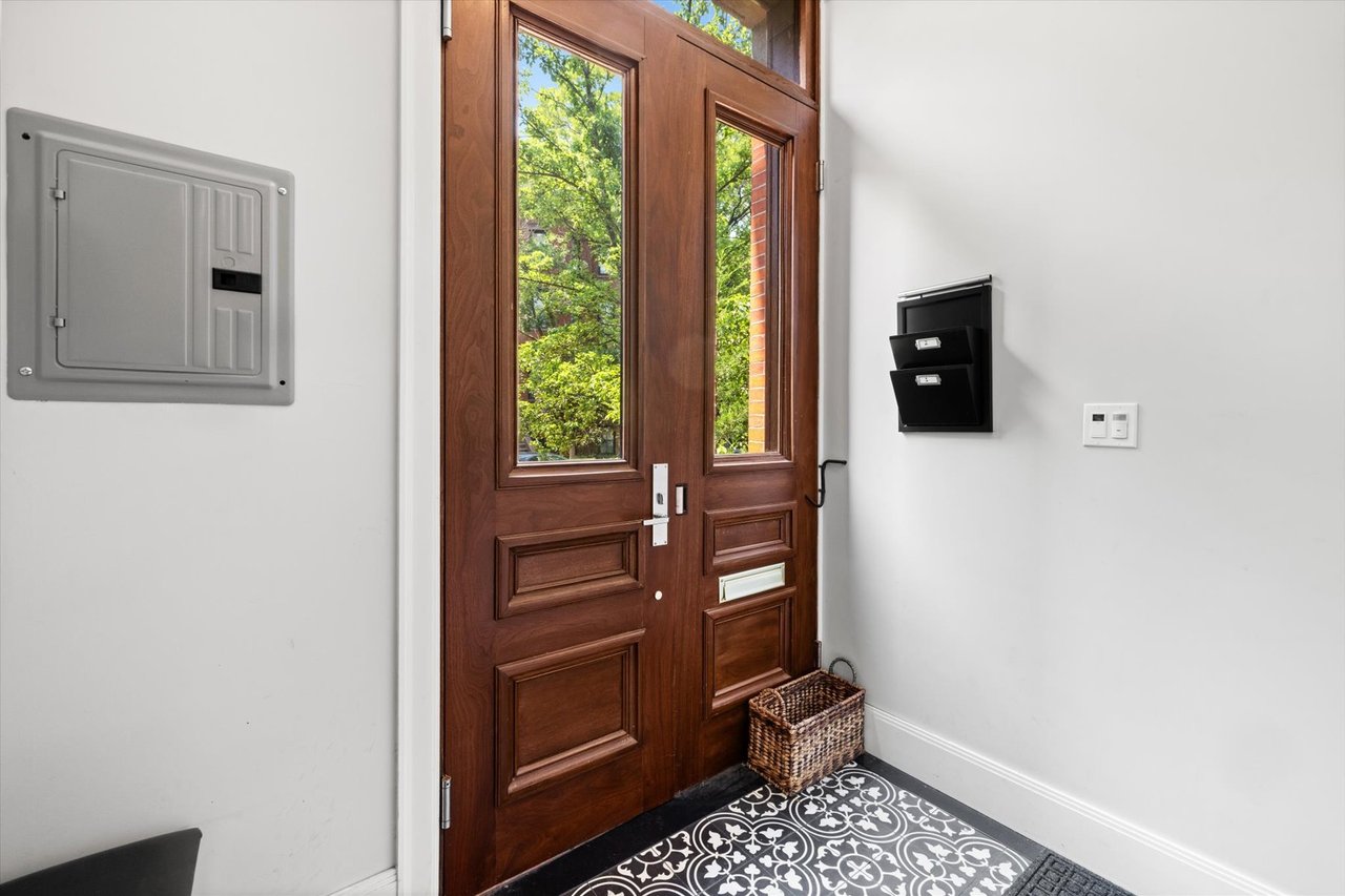 11 Claremont Park, Unit 1