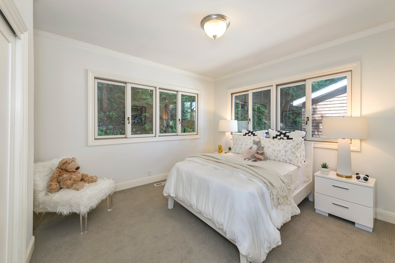 Enchanted Single-Level Haven Among the Redwoods