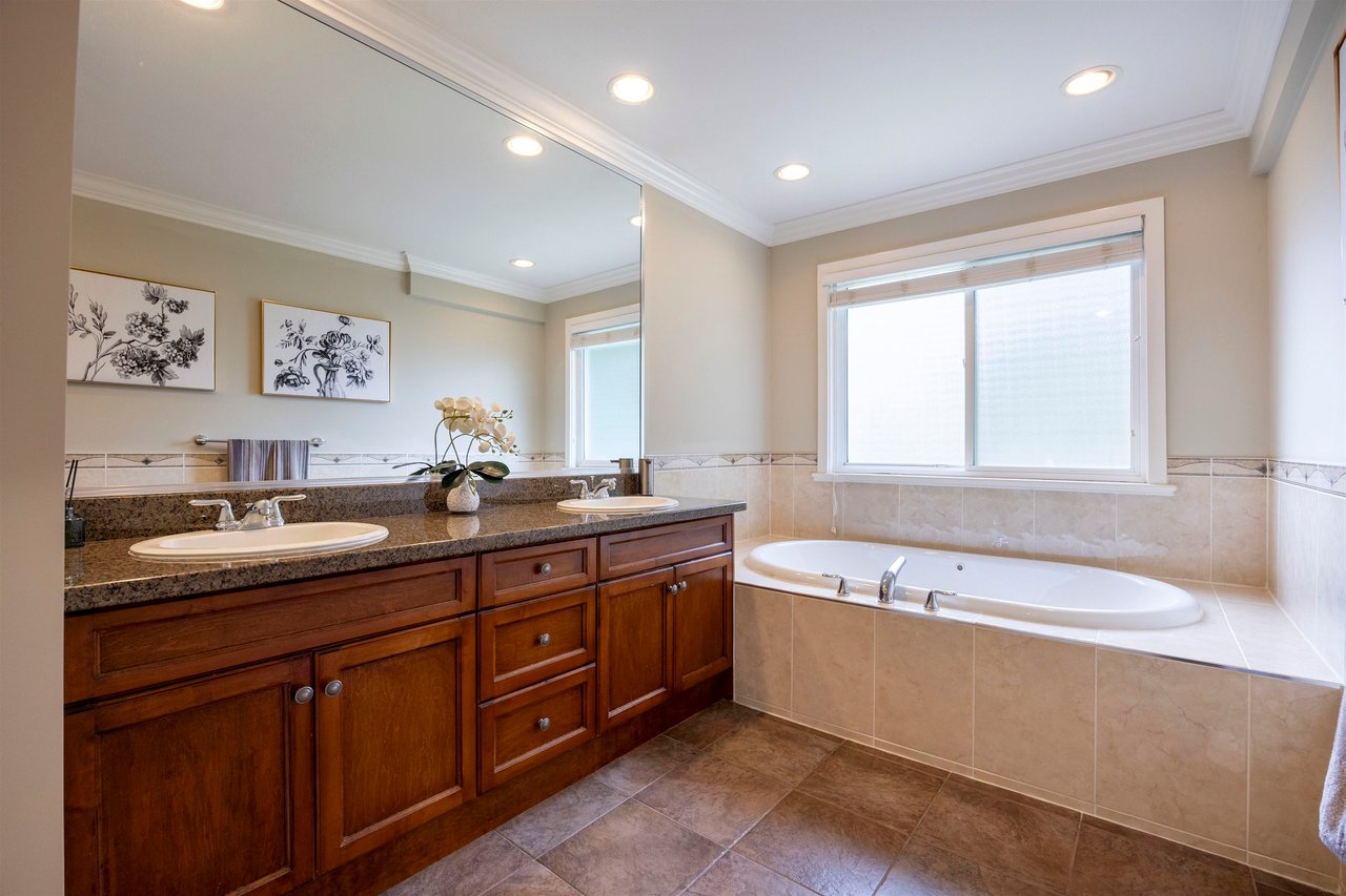 1226 Liverpool St