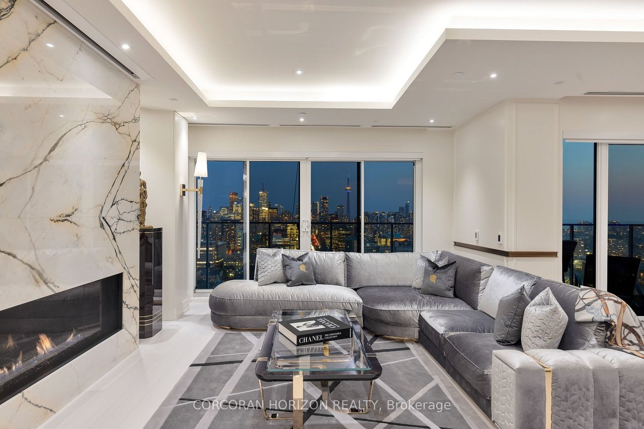 CROWN JEWEL OF YORKVILLE