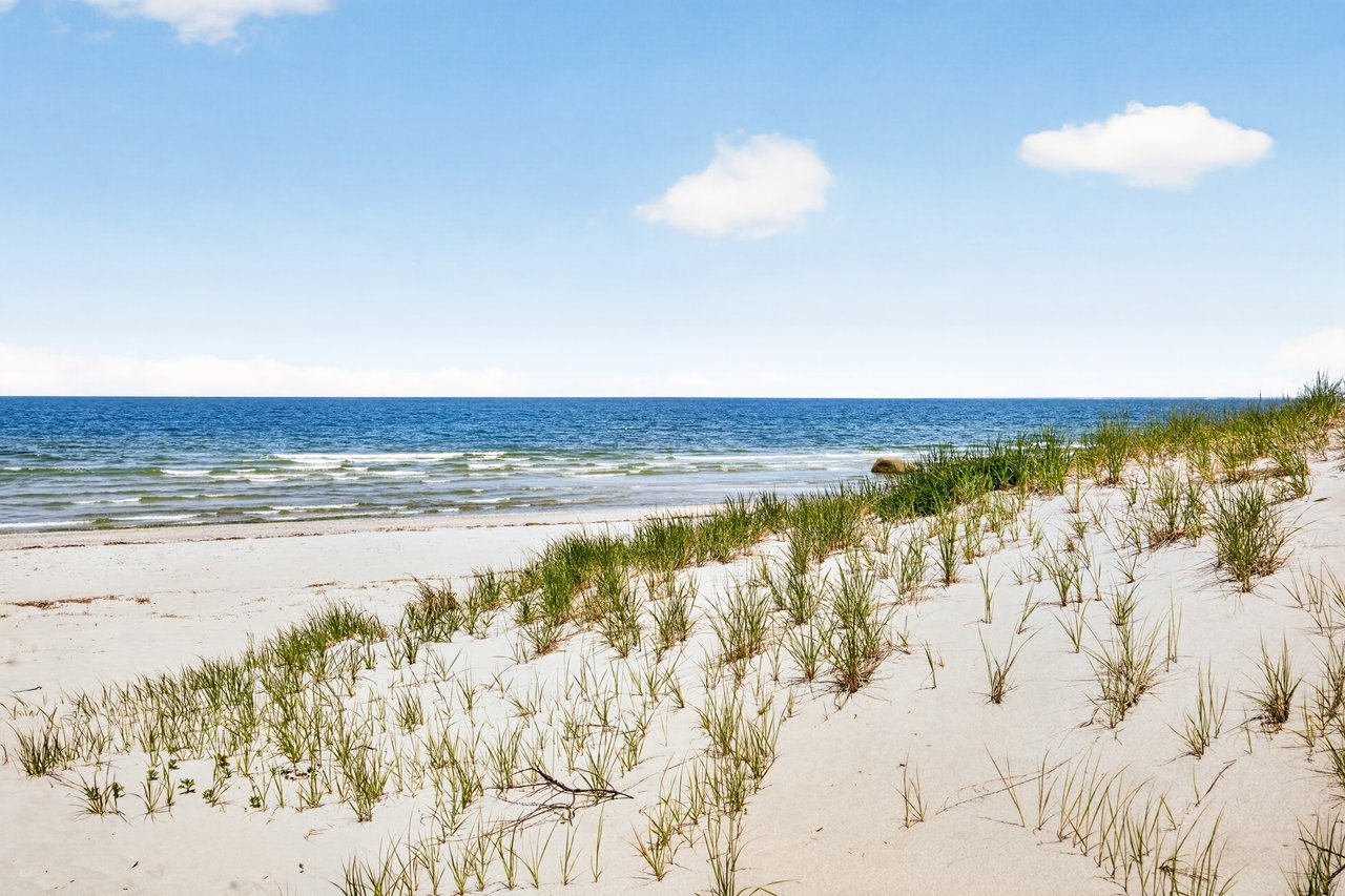 Spectacular Beachfront in East Dennis